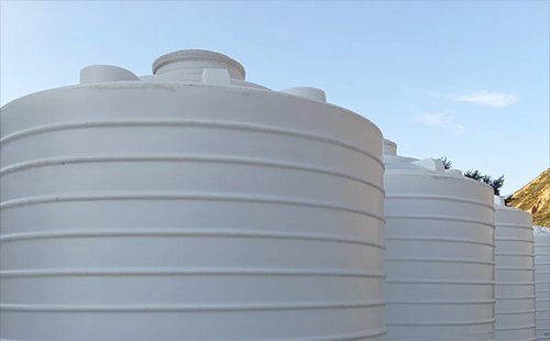 敦煌塑料大桶怎么选？PE/PP材质区别及选购指南